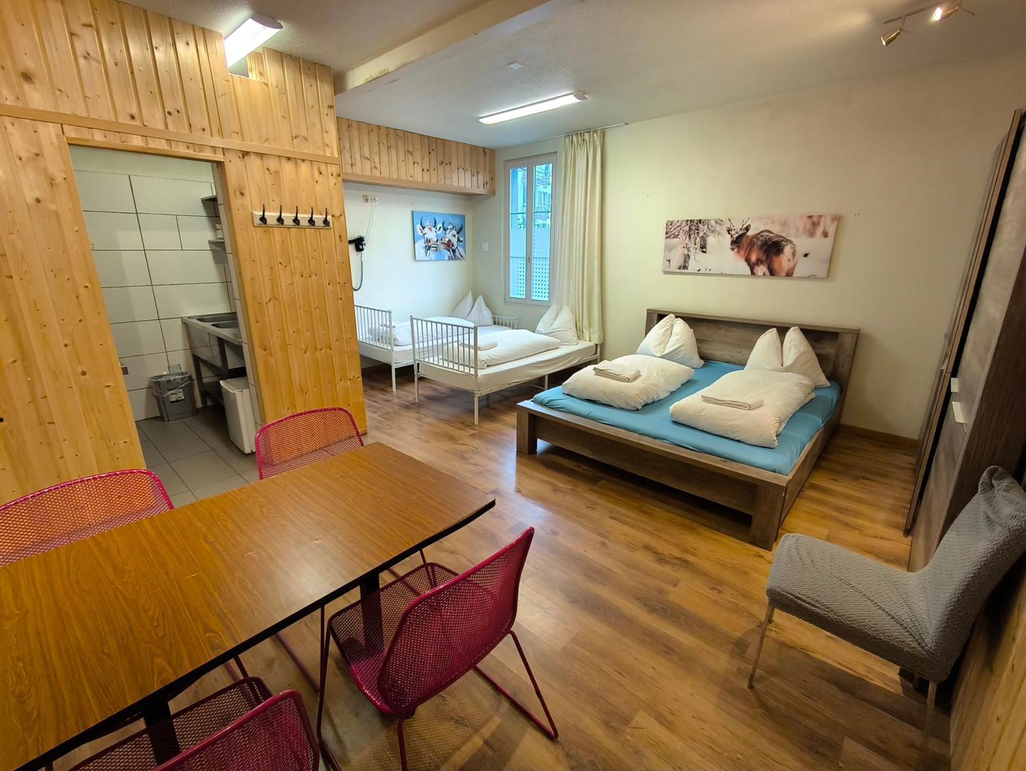 Interlaken Linda Inn Lodge Bilik gambar