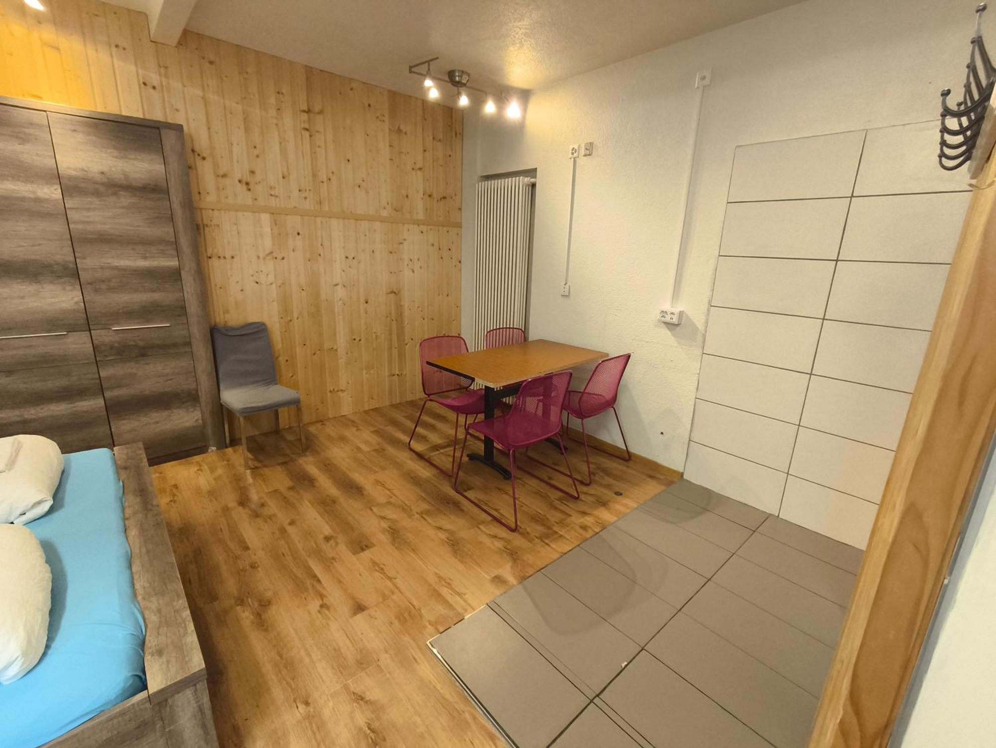 Interlaken Linda Inn Lodge Bilik gambar